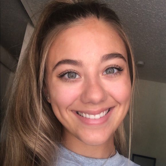 Meet your Posher, Kaitlyn - Picture 1 of 1